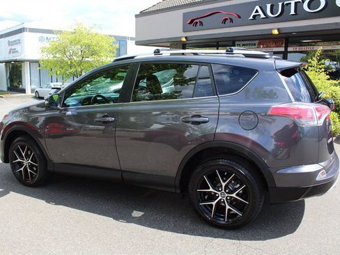 Used 2016 Toyota RAV4 SE w/ Advanced Technology Package AWD/4WD image 3