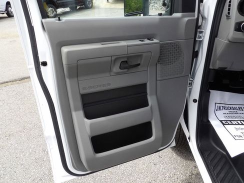 Used 2023 Ford E-350 and Econoline 350 Super Duty w/ Driver's Safety Package RWD image 14