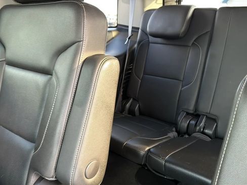 Used 2018 Chevrolet Tahoe Premier AWD/4WD image 46