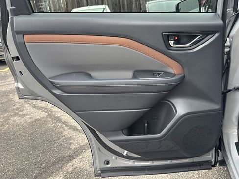 Certified 2025 Subaru Forester Sport image 20