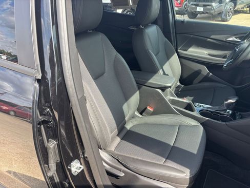 Used 2025 Buick Encore GX Preferred image 34