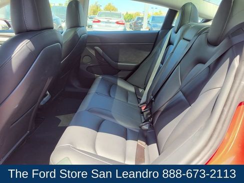 Used 2022 Tesla Model 3 Long Range AWD/4WD image 11
