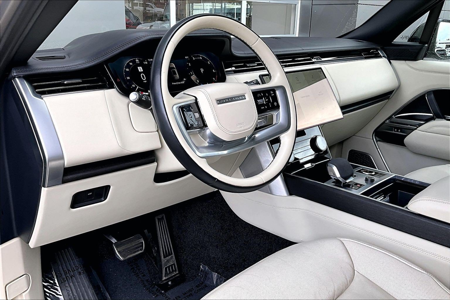 Used 2023 Land Rover Range Rover Long Wheelbase Autobiography AWD/4WD image 14