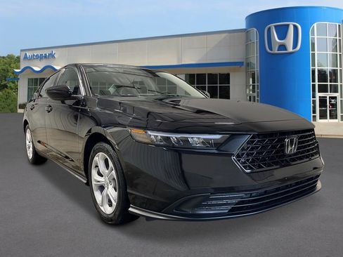 New 2026 Honda Accord LX image 8