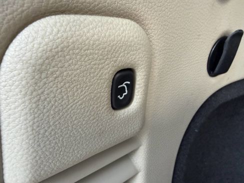 Used 2015 Jeep Grand Cherokee Limited image 8