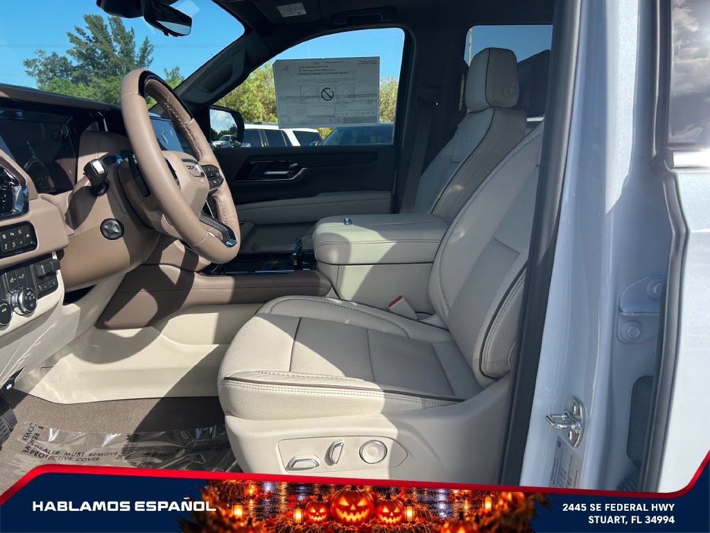 New 2027 GMC Yukon Denali w/ Denali Reserve Package AWD/4WD image 9