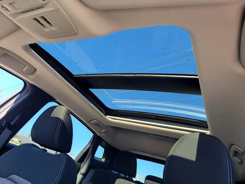 New 2026 Nissan Kicks SV image 17