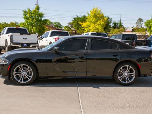 Used 2022 Dodge Charger R/T RWD image 8