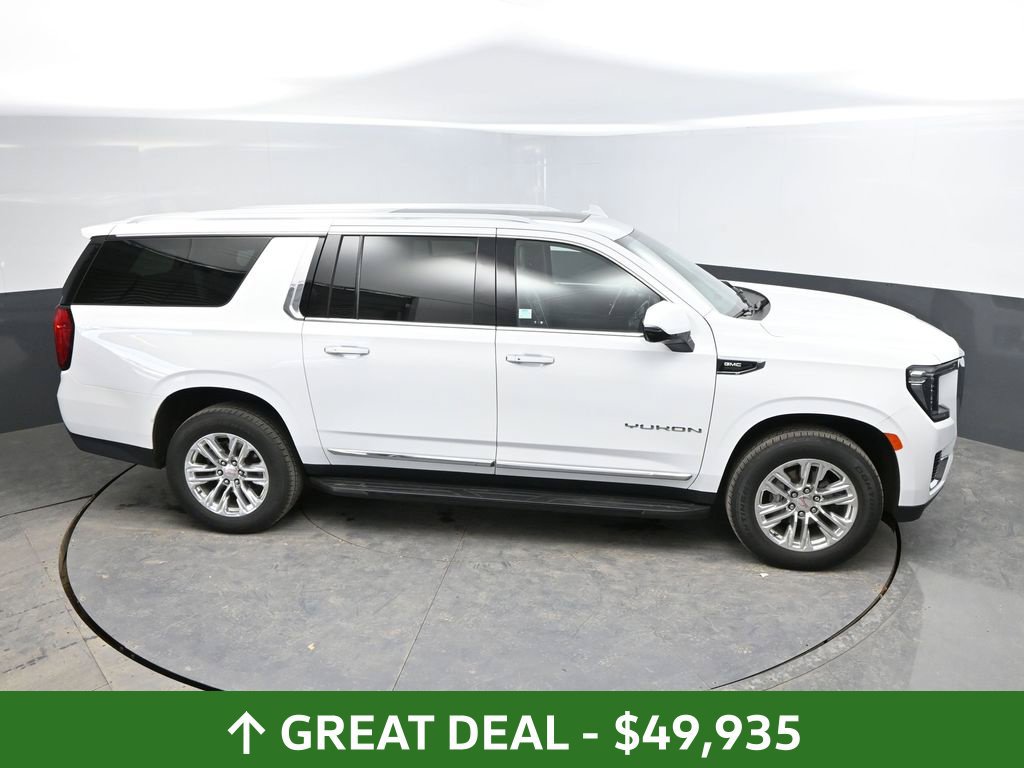 Used 2023 GMC Yukon XL SLT w/ SLT Luxury Package AWD/4WD image 31