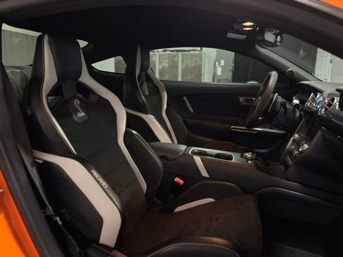 Used 2021 Ford Mustang Shelby GT500 w/ Technology Package image 19