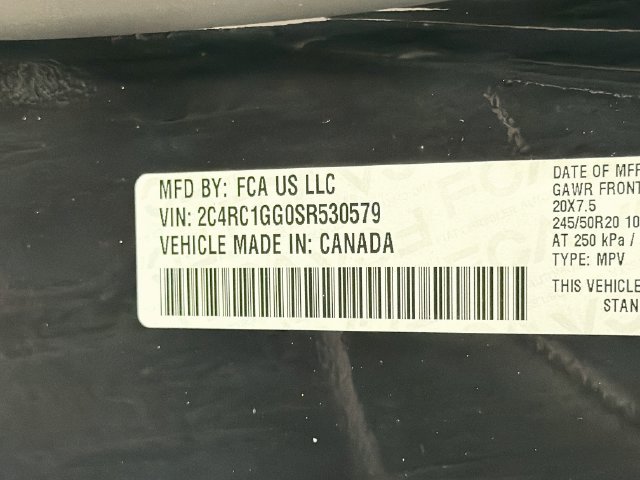 Used 2025 Chrysler Pacifica Limited FWD image 27