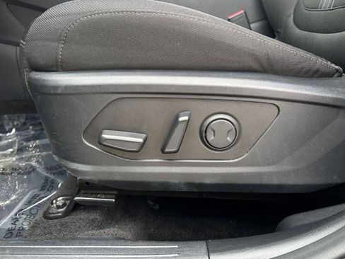 Used 2025 Hyundai Tucson SEL FWD image 23