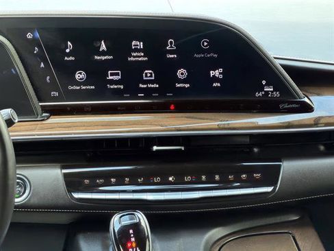 Certified 2024 Cadillac Escalade Sport Platinum w/ LPO, ONYX Package AWD/4WD image 13