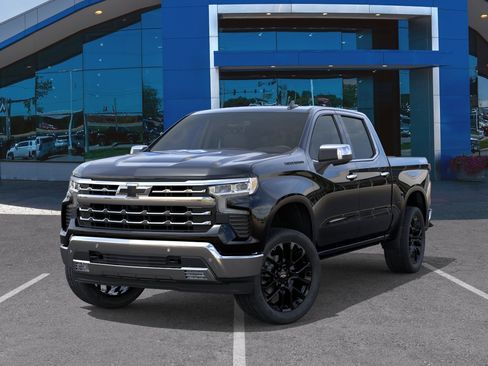 New 2026 Chevrolet Silverado 1500 LTZ w/ LTZ Premium Package AWD/4WD image 30