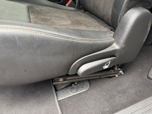 Used 2020 Dodge Grand Caravan SXT FWD image 23