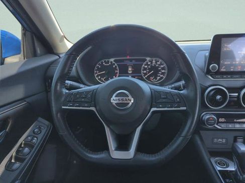 Certified 2021 Nissan Sentra SV FWD image 21