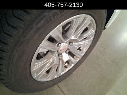 Used 2021 GMC Sierra 1500 Denali w/ Driver Alert Package II image 9