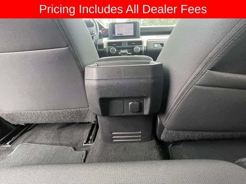 Used 2024 Toyota Tacoma TRD Off-Road AWD/4WD image 17