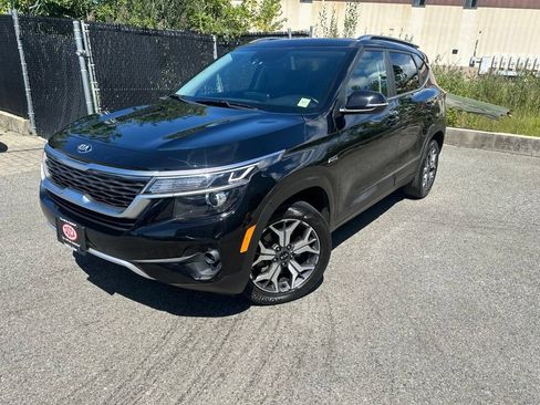 Used 2021 Kia Seltos EX AWD/4WD image 1