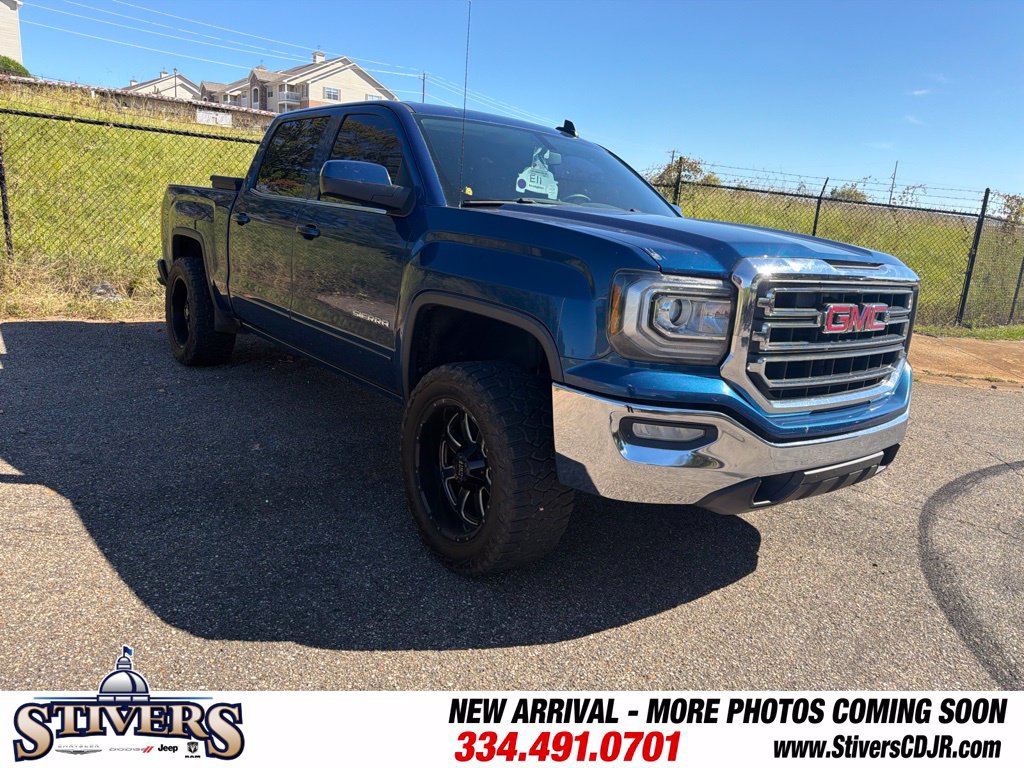 Used 2017 GMC Sierra 1500 SLE w/ SLE Value Package RWD image 1