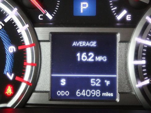 Certified 2018 Toyota 4Runner Limited image 3