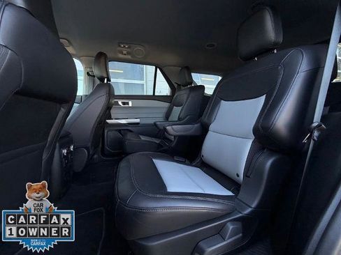 Certified 2024 Ford Explorer XLT w/ Equipment Group 202A image 23