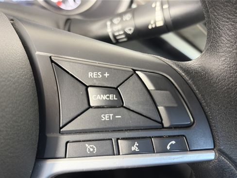 Used 2025 Nissan Altima 2.5 SV w/ SV Special Edition Package AWD/4WD image 32