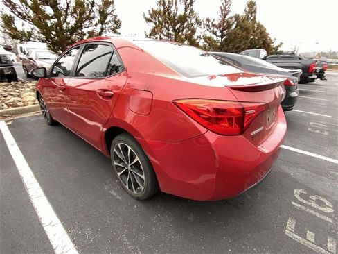 Used 2019 Toyota Corolla SE image 5