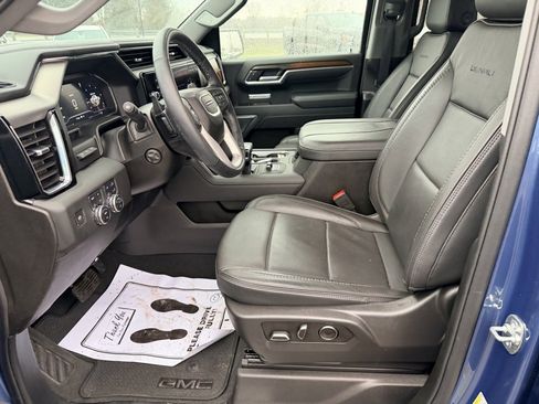 Used 2025 GMC Sierra 1500 Denali w/ Technology Package image 16