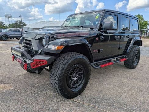 Used 2023 Jeep Wrangler Unlimited Rubicon w/ Xtreme 35 Tire Package AWD/4WD image 8