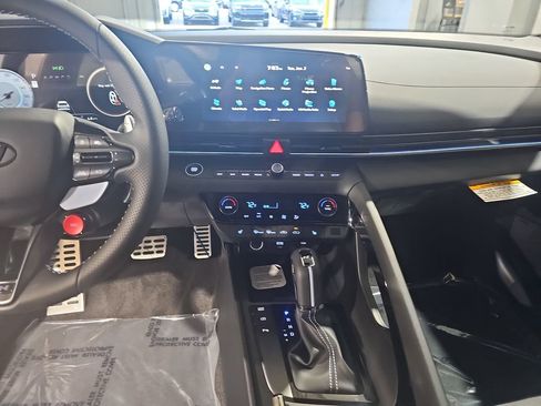 New 2026 Hyundai Elantra N FWD image 21