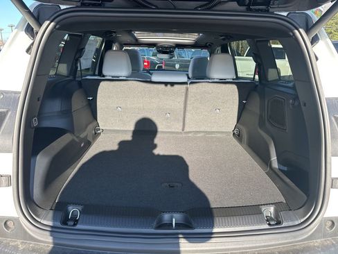 New 2026 Jeep Cherokee Limited image 28