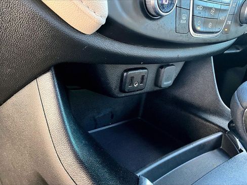 Used 2023 Chevrolet Traverse LS w/ Safety Package image 16