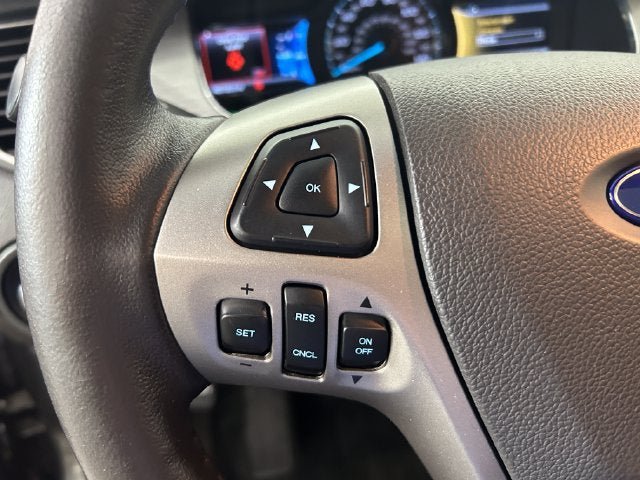 Used 2016 Ford Taurus SEL w/ Equipment Group 201A AWD/4WD image 15