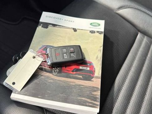 Used 2021 Land Rover Discovery Sport S image 35