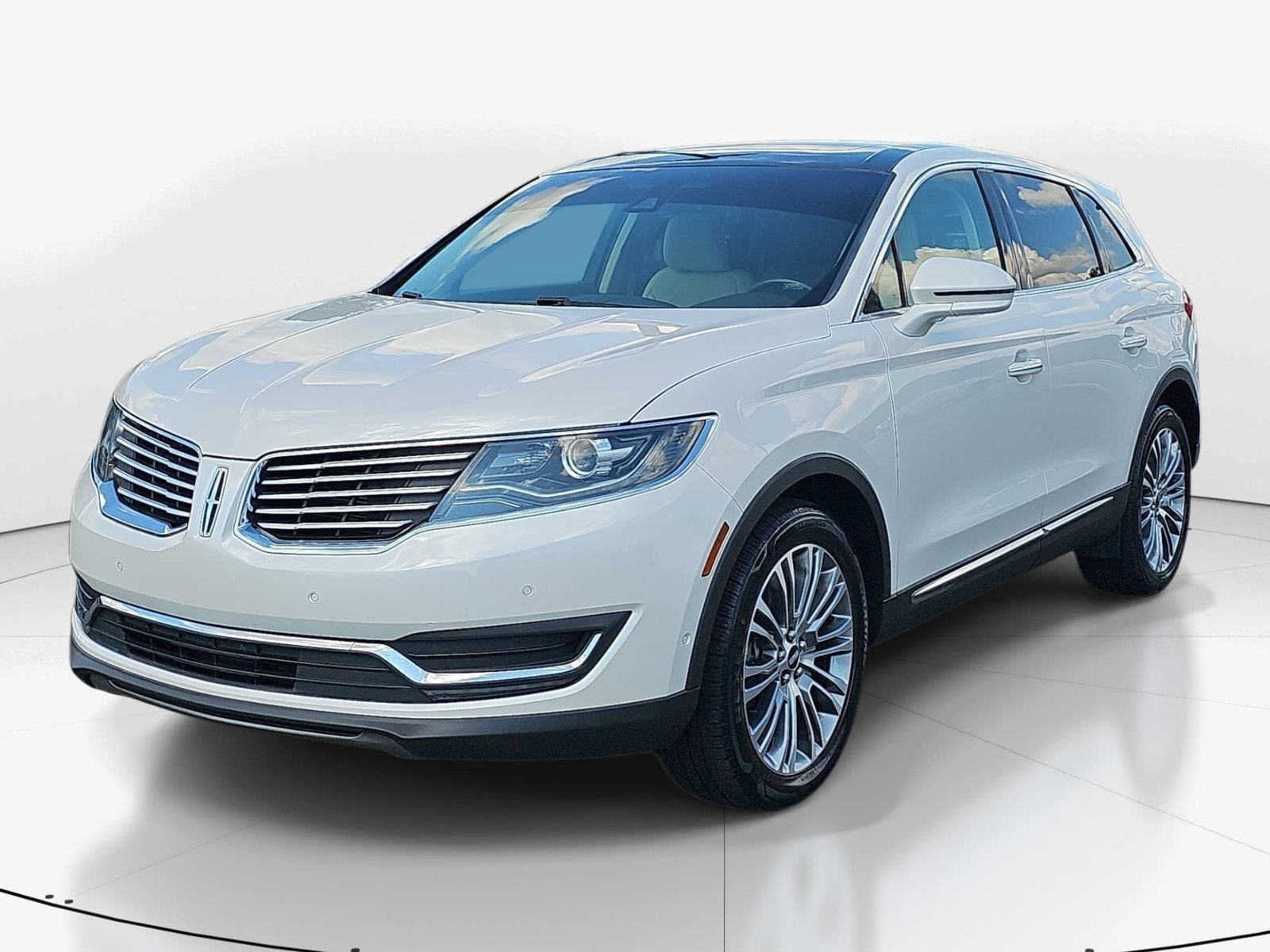 Used 2017 Lincoln MKX Reserve AWD/4WD image 11