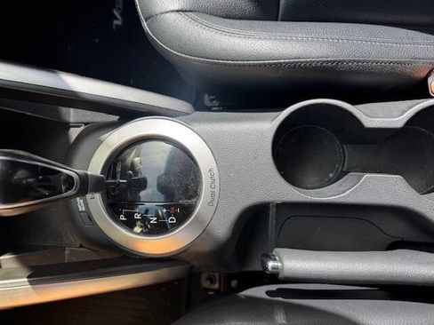 Used 2014 Hyundai Veloster RE:FLEX Edition image 31