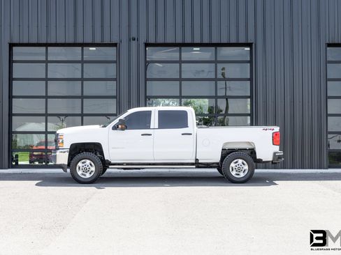 Used 2018 Chevrolet Silverado 2500 W/T w/ WT Fleet Convenience Package AWD/4WD image 1