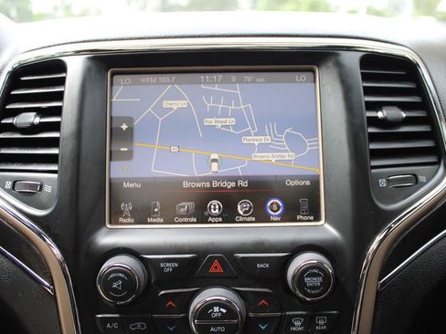 Used 2017 Jeep Grand Cherokee Limited w/ Luxury Group II AWD/4WD image 17