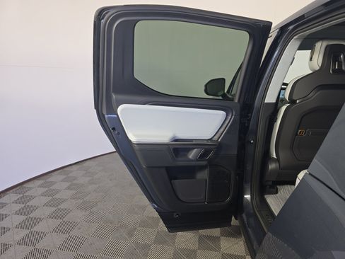 Used 2024 Rivian R1T Adventure Dual AWD/4WD image 17