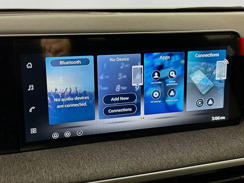 New 2026 Nissan Kicks SV w/ Cold Weather Package FWD image 14