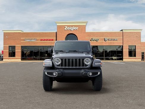 New 2026 Jeep Wrangler Unlimited Sahara AWD/4WD image 6