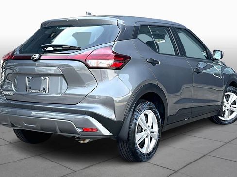Certified 2025 Nissan Kicks Play S image 11
