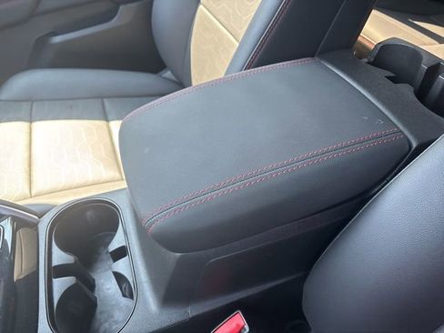 Used 2024 Chevrolet Colorado Z71 w/ Z71 Convenience Package 2 image 51