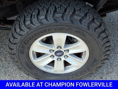 Used 2017 Ford F150 XLT w/ Trailer Tow Package RWD image 7