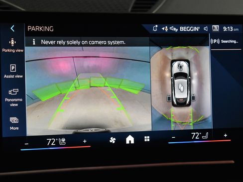 New 2025 BMW X2 xDrive28i w/ Technology Package image 11