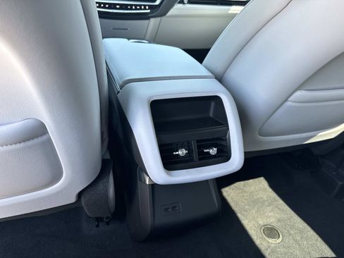 New 2026 Cadillac Lyriq Luxury RWD image 16