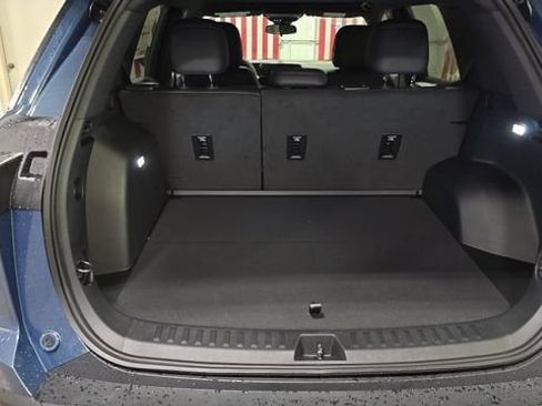 New 2026 Chevrolet Equinox RS AWD/4WD image 11