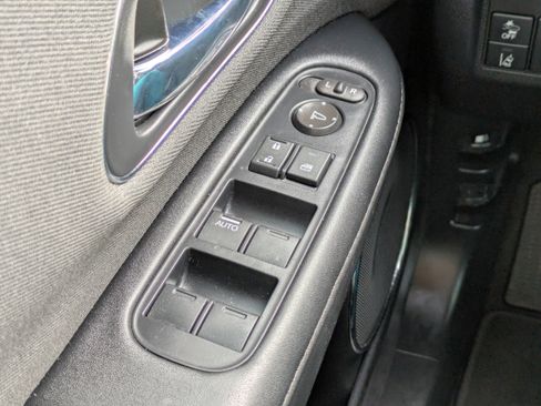 Certified 2021 Honda HR-V EX image 31