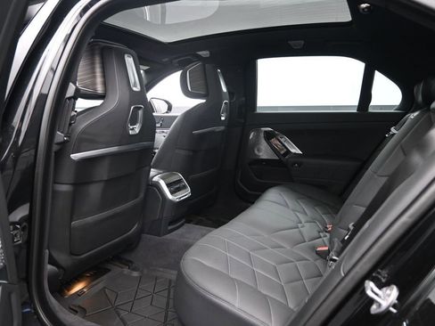 Used 2024 BMW 760i xDrive w/ Executive Package AWD/4WD image 26